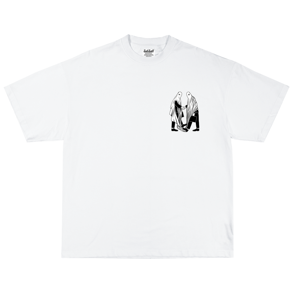 Remera "Entre fantasmas"